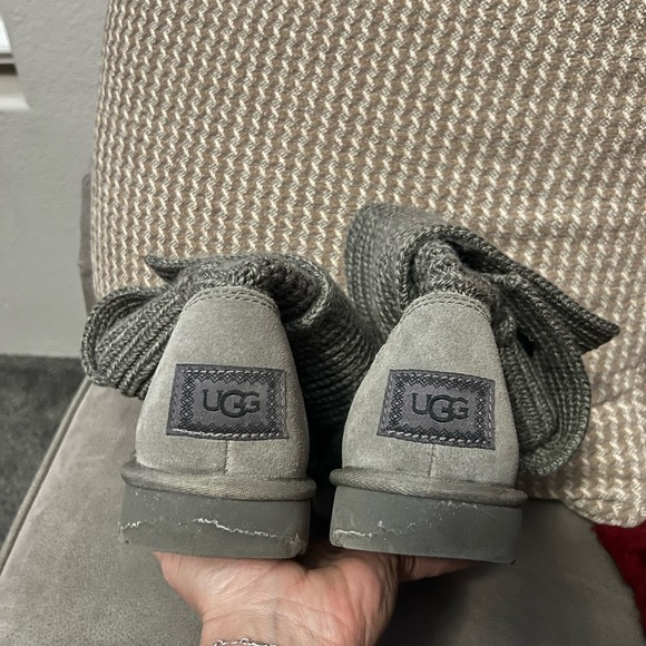 UGG Gray Knit Button Boots - Picture 4 of 6